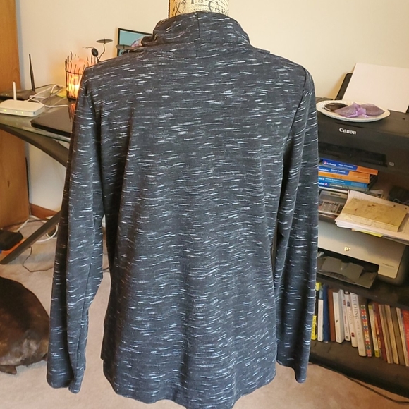 Cuddl Duds comforter size Medium cowlneck pullover - Picture 4 of 10